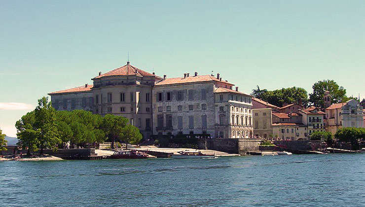 Fattoria-del-pino-dintorni-lago-maggiore